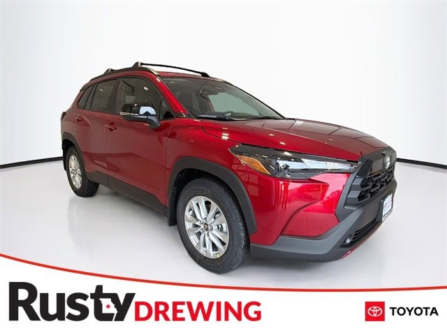 2026 Toyota Corolla Cross LE's photo