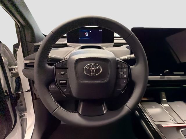 2026 Toyota bZ XLE - Photo 9