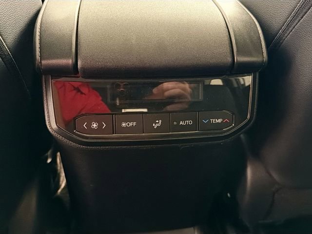 2026 Toyota Highlander 22