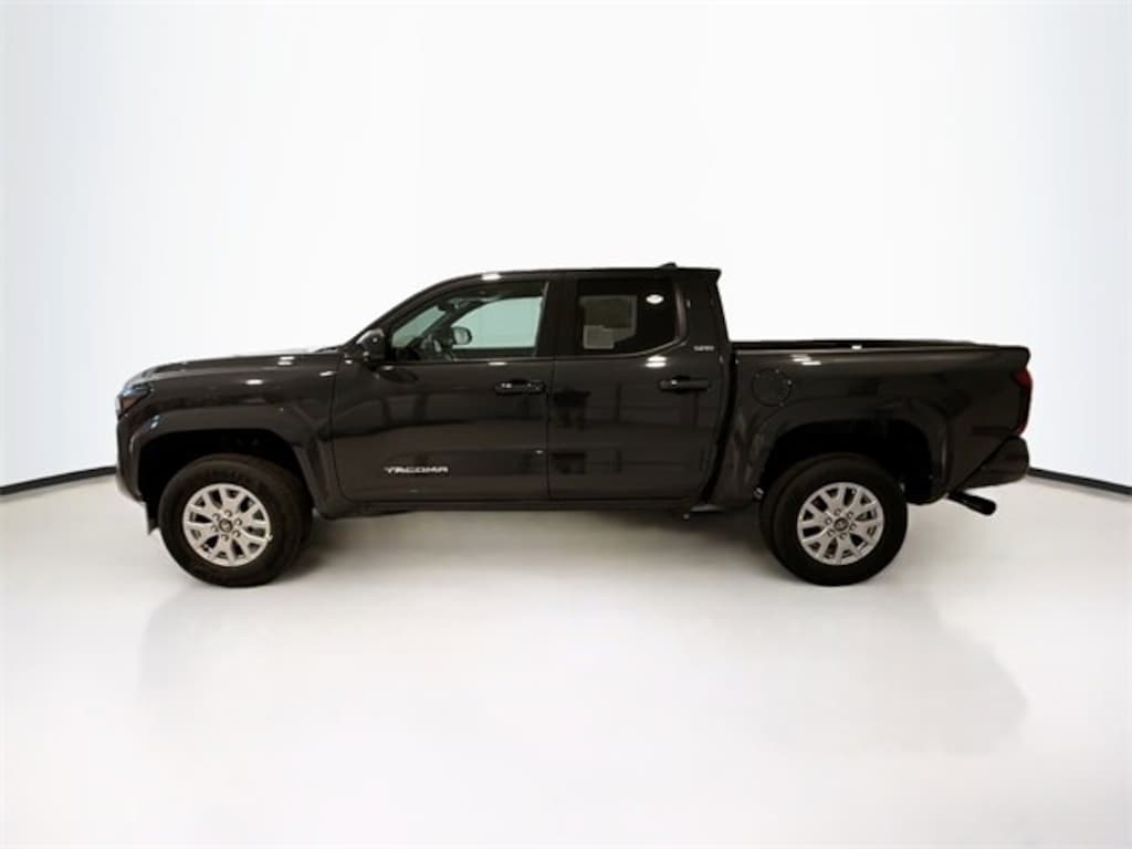 New 2025 Toyota Tacoma SR5 4X4 DOUBLE CAB