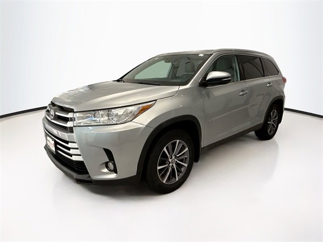2019 Toyota Highlander XLE photo 3