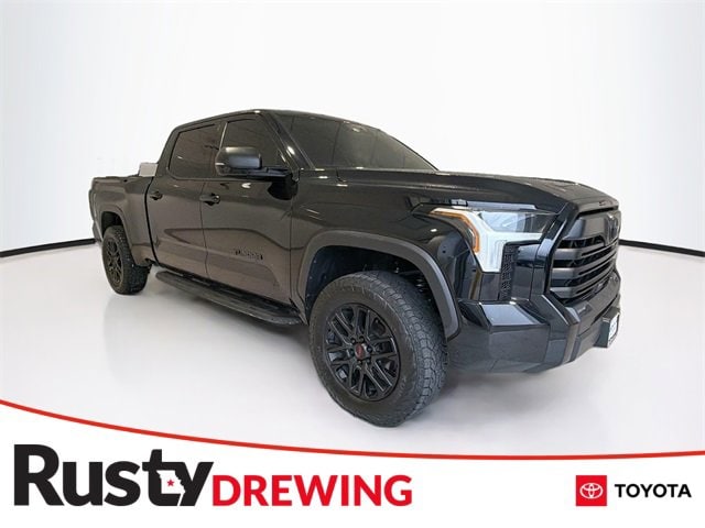 2024 Toyota Tundra SR5's photo