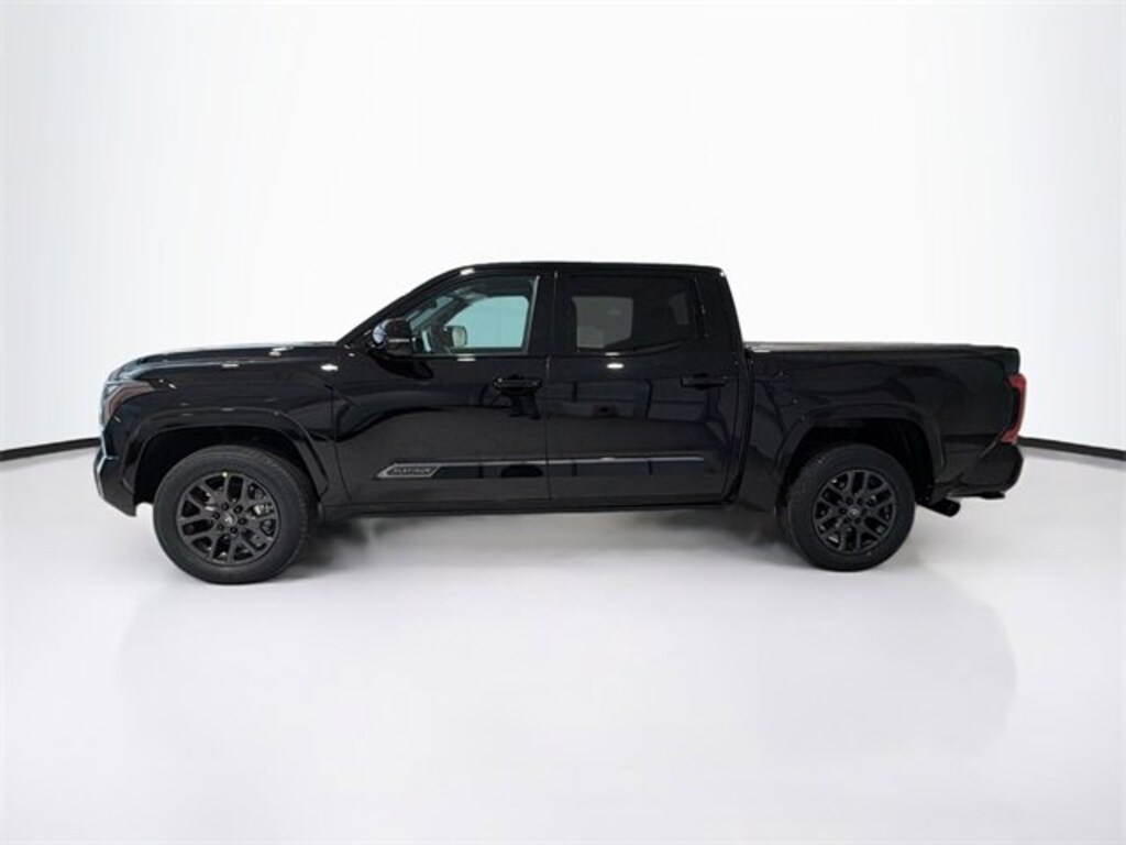 New 2026 Toyota Tundra Platinum PLATINUM CREWMAX 5.5