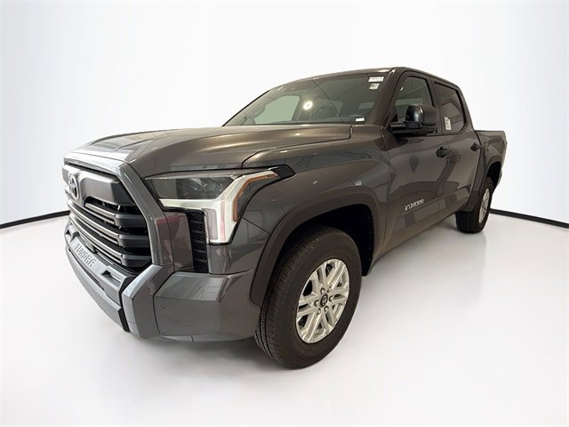 2026 Toyota Tundra SR5 CrewMax photo 2