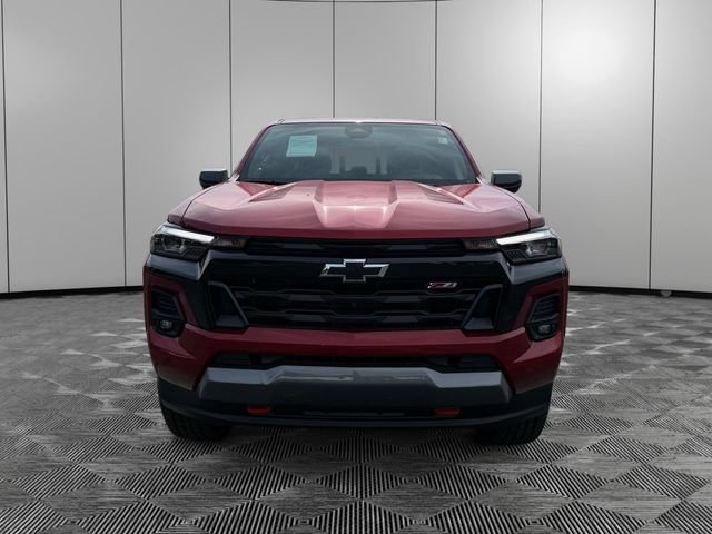 2025 Chevrolet Colorado Z71 - Photo 8