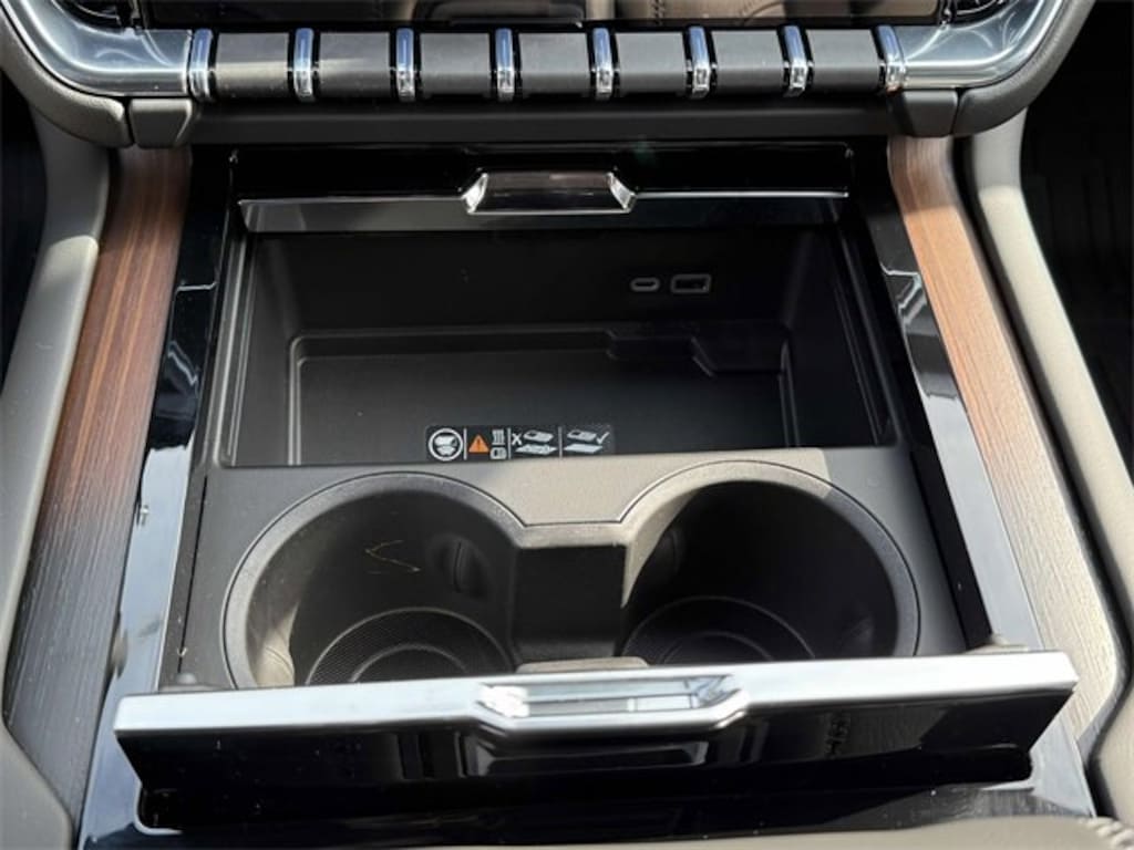 New 2026 GMC Yukon Denali SUV