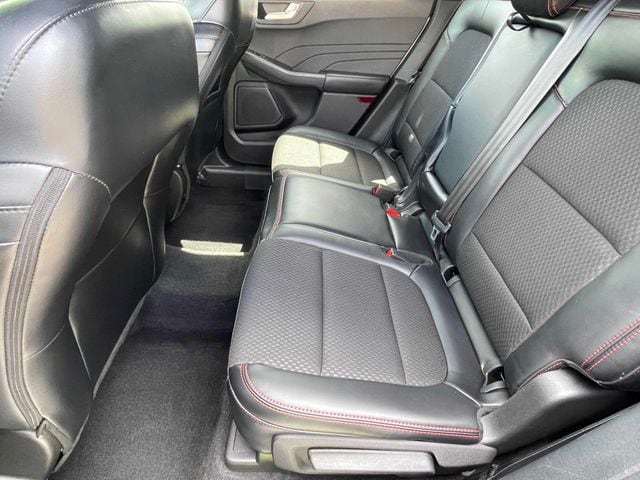 2024 Ford Escape ST-Line - Photo 25