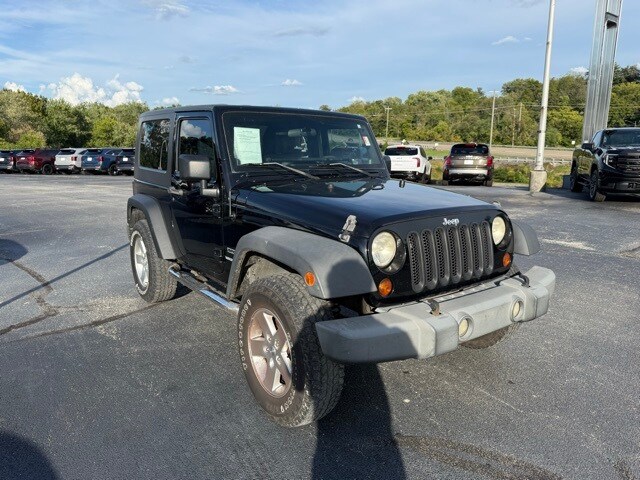 2010 Jeep Wrangler X photo 3