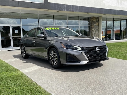 2023 Nissan Altima 2.5 SV Sedan