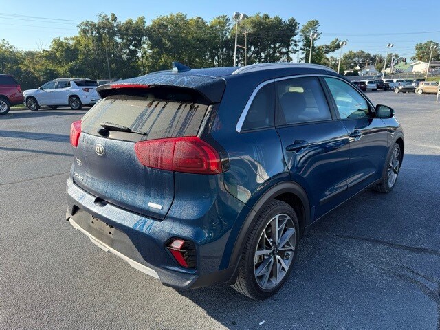 2021 Kia Niro Touring photo 4