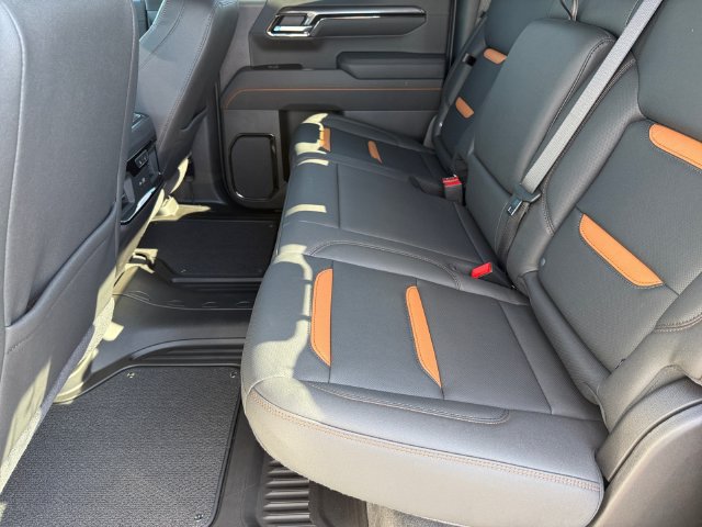 2026 GMC Sierra 1500 AT4 - Photo 11