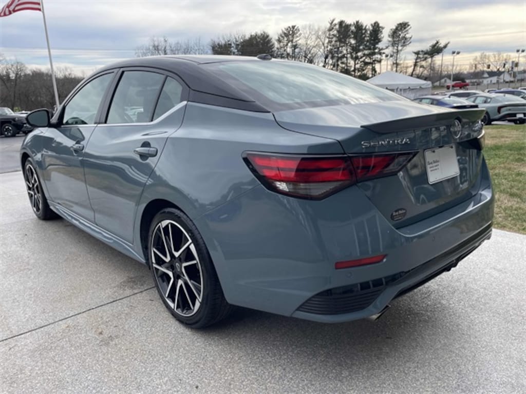 Used 2024 Nissan Sentra SR Sedan