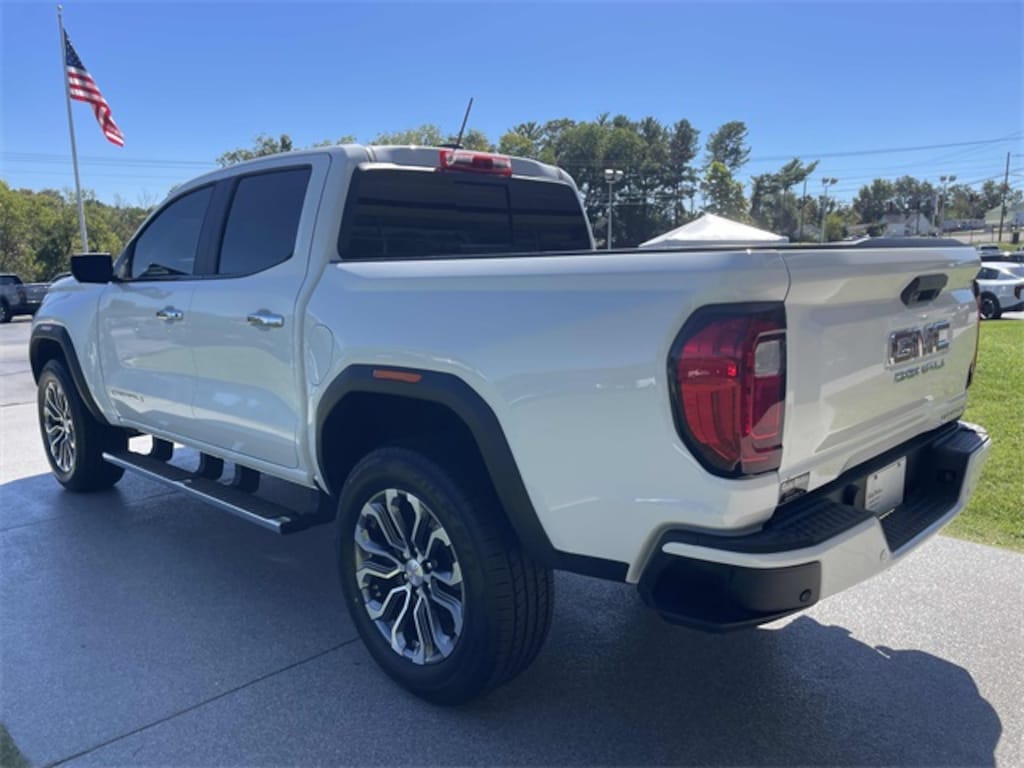 Used 2023 GMC Canyon Denali Truck