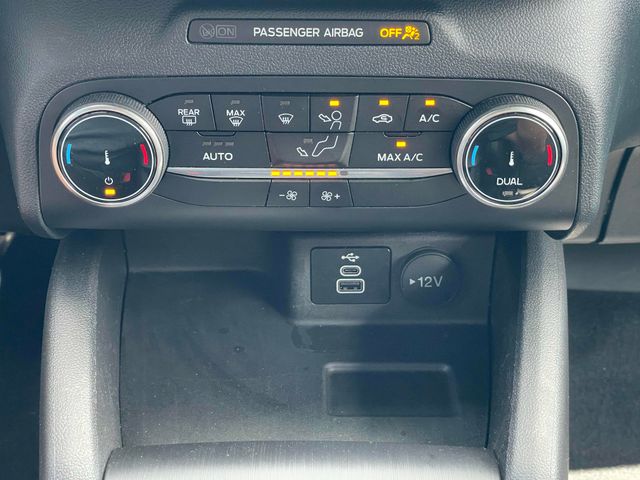 2024 Ford Escape ST-Line - Photo 22