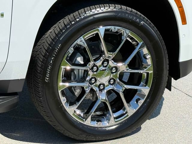 2026 GMC Yukon Denali - Photo 5