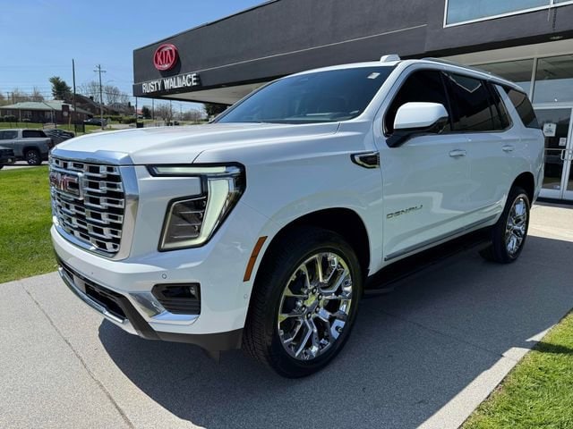 2026 GMC Yukon Denali - Photo 9