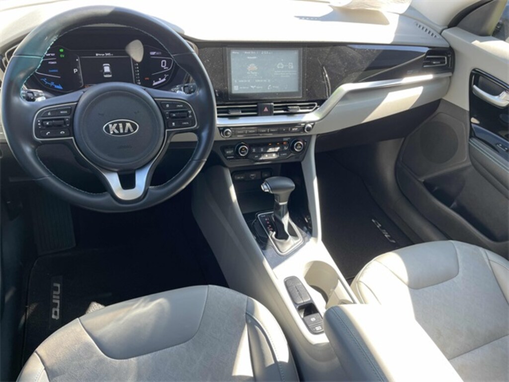 Used 2021 Kia Niro Touring SUV