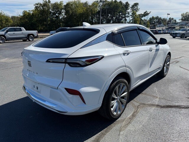 2025 Buick Envista Avenir photo 3