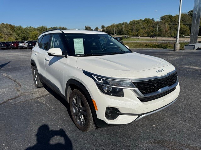 2022 Kia Seltos S photo 3