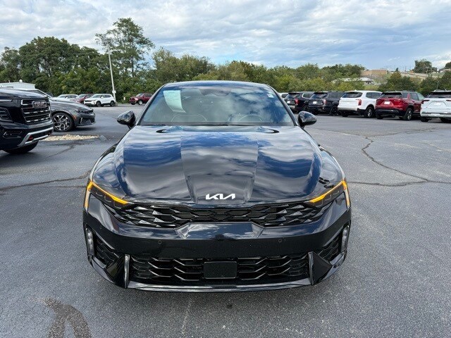 2025 Kia K5 GT-Line photo 2