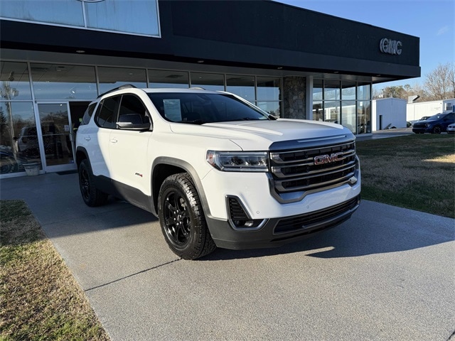 2023 GMC Acadia AT4's photo