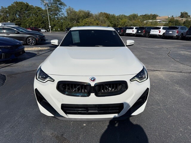 2022 Bmw 230i photo 2