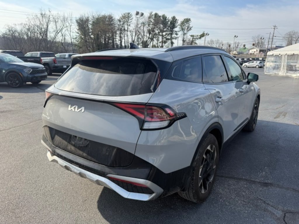 Used 2024 Kia Sportage SX-Prestige SUV