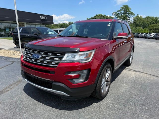 2017 Ford Explorer Limited 4WD's photo