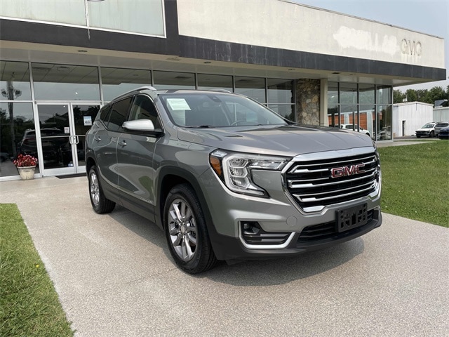 2024 GMC Terrain SLT's photo
