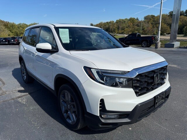 2023 Honda Passport EX-L photo 3