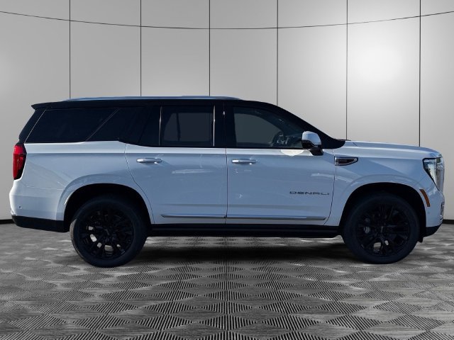 2026 GMC Yukon Denali - Photo 6