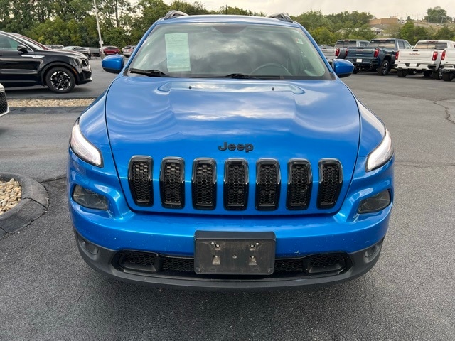 Used 2018 Jeep Cherokee Latitude with VIN 1C4PJMCX4JD522782 for sale in Morristown, TN