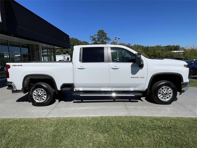 2024 Chevrolet Silverado 2500HD LT - Photo 24