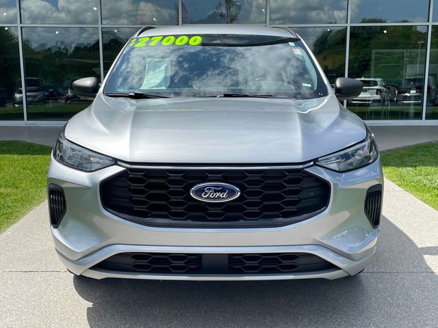 2024 Ford Escape ST-Line - Photo 4