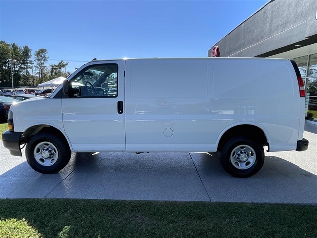 2023 Chevrolet Express Cargo Work Van - Photo 14