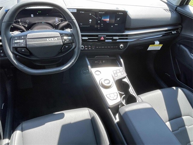 2026 Kia Sportage Hybrid photo 2