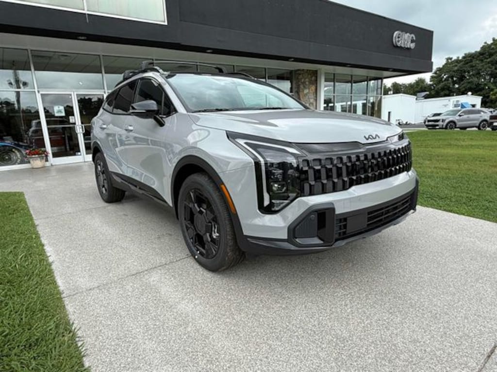 New 2026 Kia Sportage Hybrid X-Line SUV