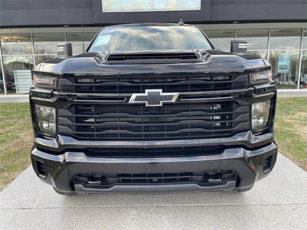Used 2024 Chevrolet Silverado 2500 HD Custom Truck Crew Cab