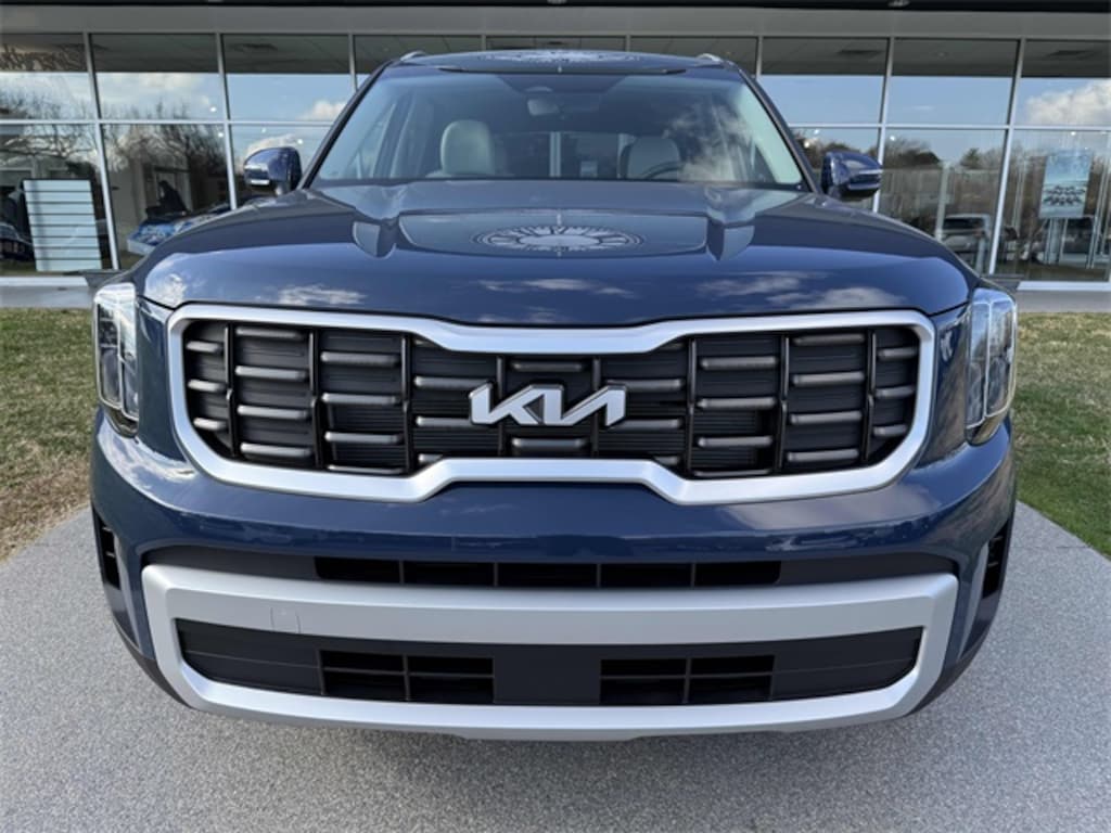 New 2025 Kia Telluride S SUV