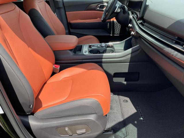 2025 Kia Carnival SX Prestige - Photo 10