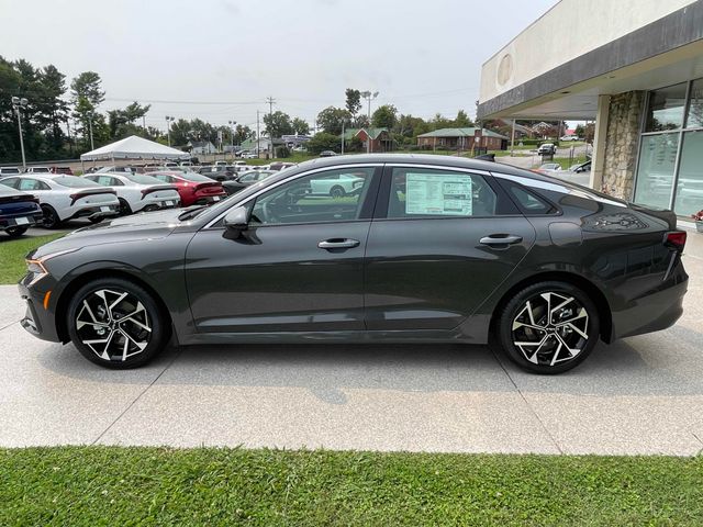 2025 Kia K5 EX - Photo 11