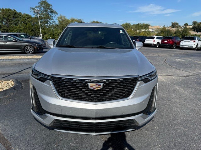 2020 Cadillac XT6 Premium Luxury photo 2