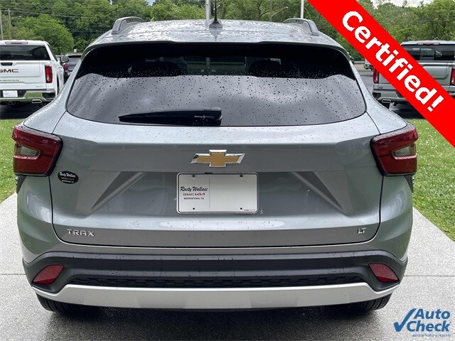 2024 Chevrolet Trax LT photo 4