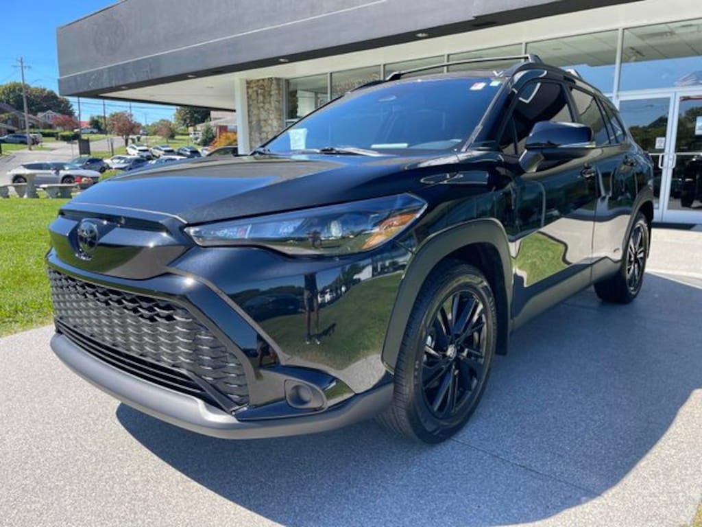 Used 2024 Toyota Corolla Cross Hybrid SE SUV