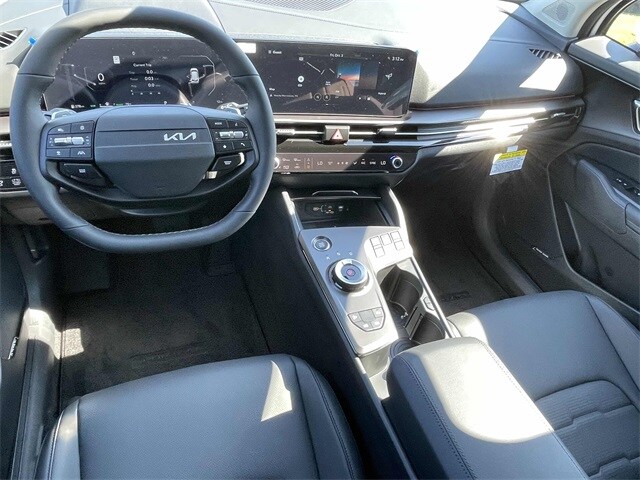 2026 Kia Sportage Hybrid photo 2