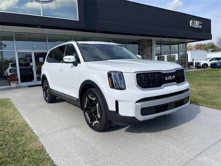 2025 Kia Telluride EX SUV
