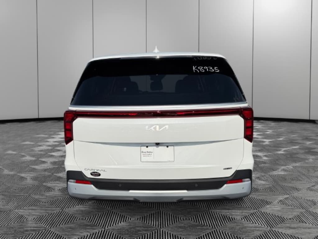 New 2027 Kia Carnival Hybrid LXS Van Passenger Van