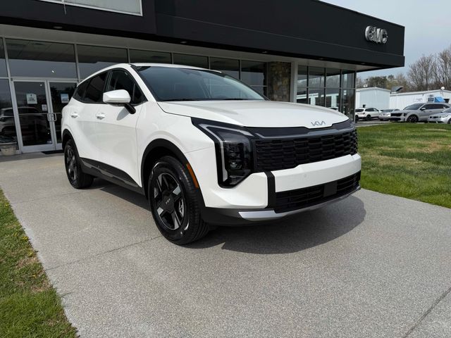 New 2026 Kia Sportage LX