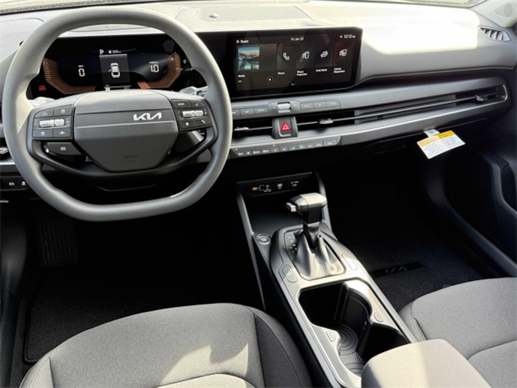 New 2026 Kia K4 LXS Sedan