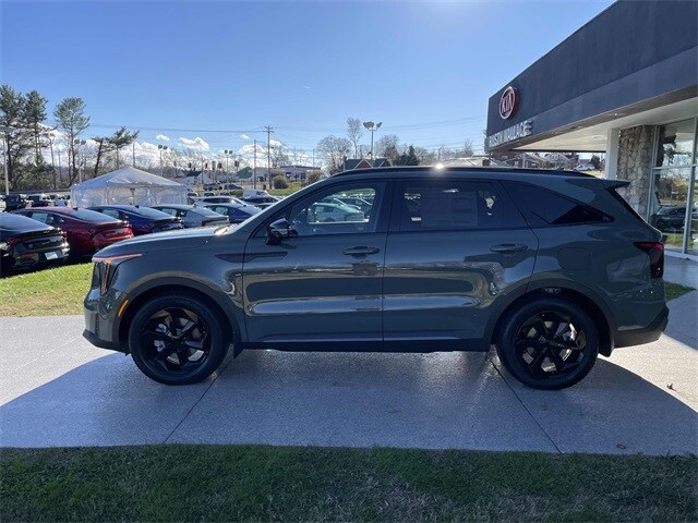 2026 Kia Sorento Hybrid X-Line SX Prestige photo 3
